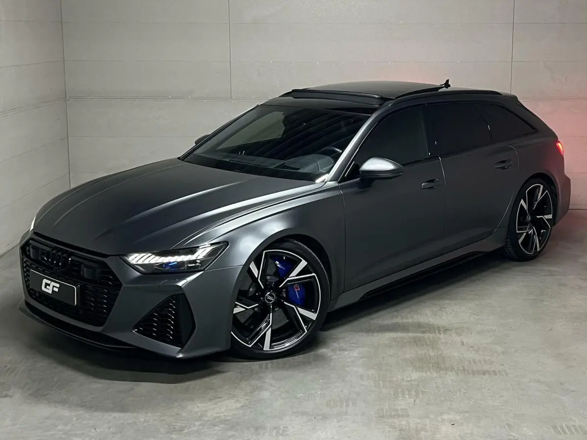 4.0 TFSI Quattro Matgrijs Dynamic+ B&O 600PK