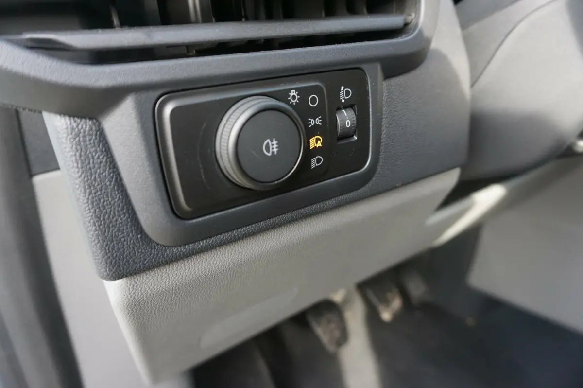 320 2.0 TDCI L2H1 Trend 136PK DIRECT RIJDEN!! Camera Carplay-Navi Cruise LED Laadruimte Parkeersensoren