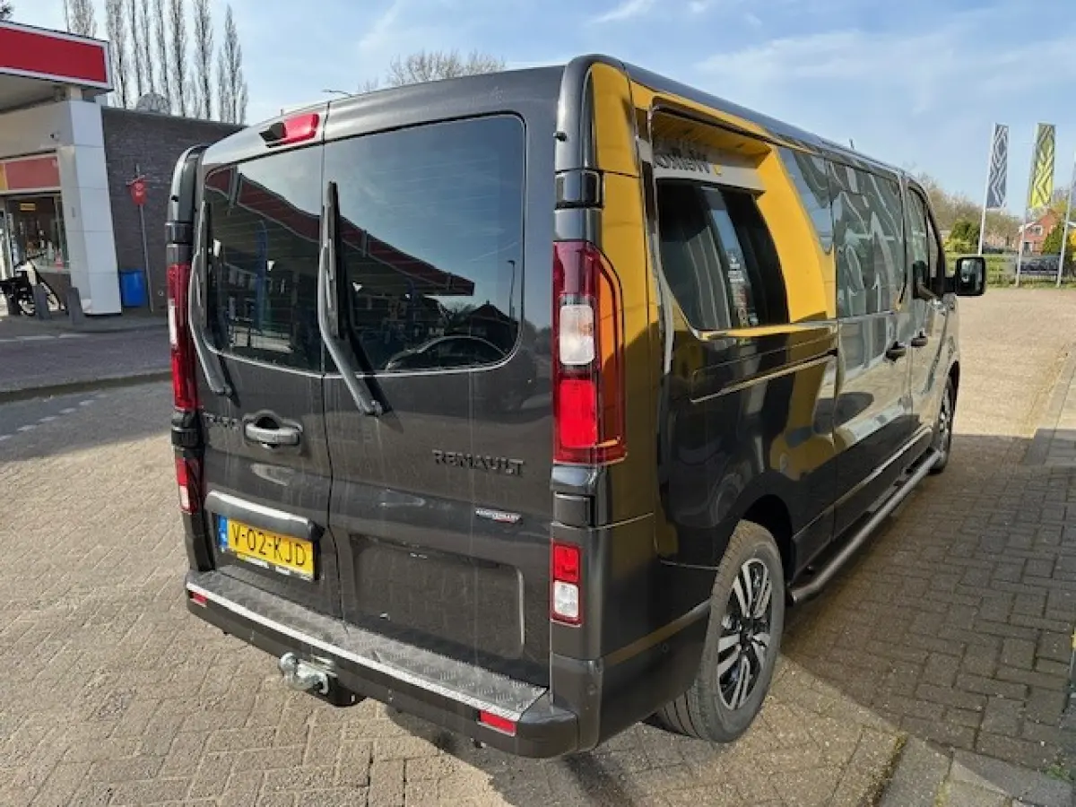 170PK L2H1 Extra DC DUBBEL CABINE | ANNIVERSARY BLACK EDITION | CAMERA | Stoelverwarming | NAVI