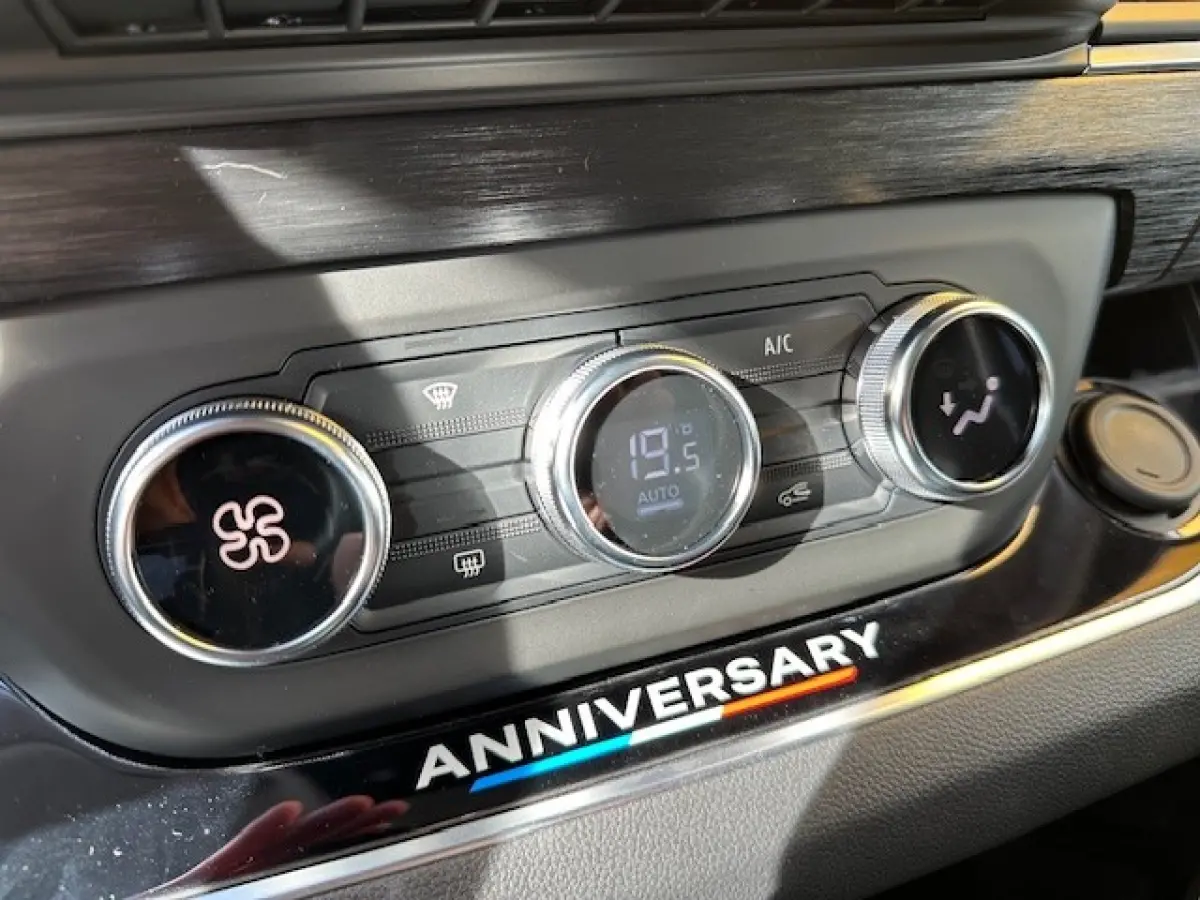 170PK L2H1 Extra DC DUBBEL CABINE | ANNIVERSARY BLACK EDITION | CAMERA | Stoelverwarming | NAVI
