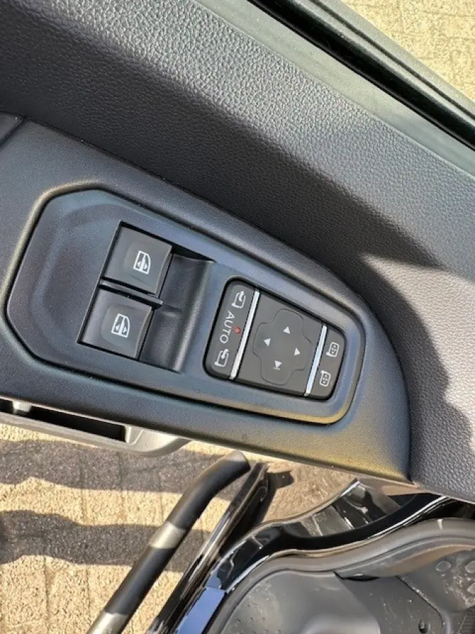 170PK L2H1 Extra DC DUBBEL CABINE | NAVI | CAMERA | CLIMAT CONTROL
