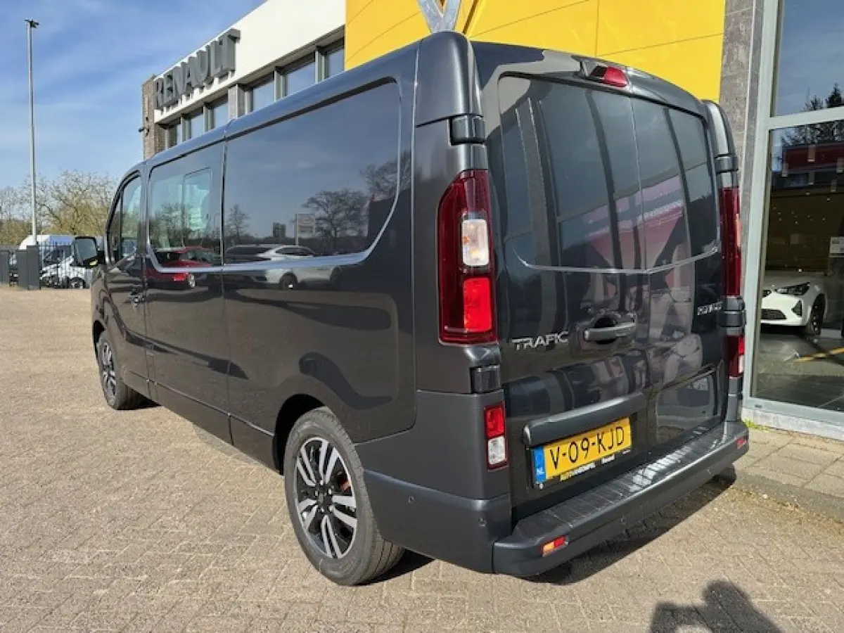 170PK L2H1 Extra DC DUBBEL CABINE | NAVI | CAMERA | CLIMAT CONTROL