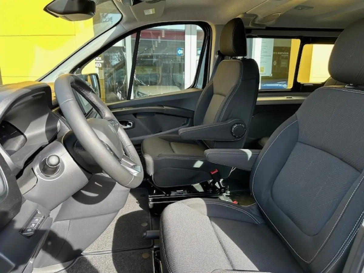 170PK L2H1 Extra DC DUBBEL CABINE | NAVI | CAMERA | CLIMAT CONTROL