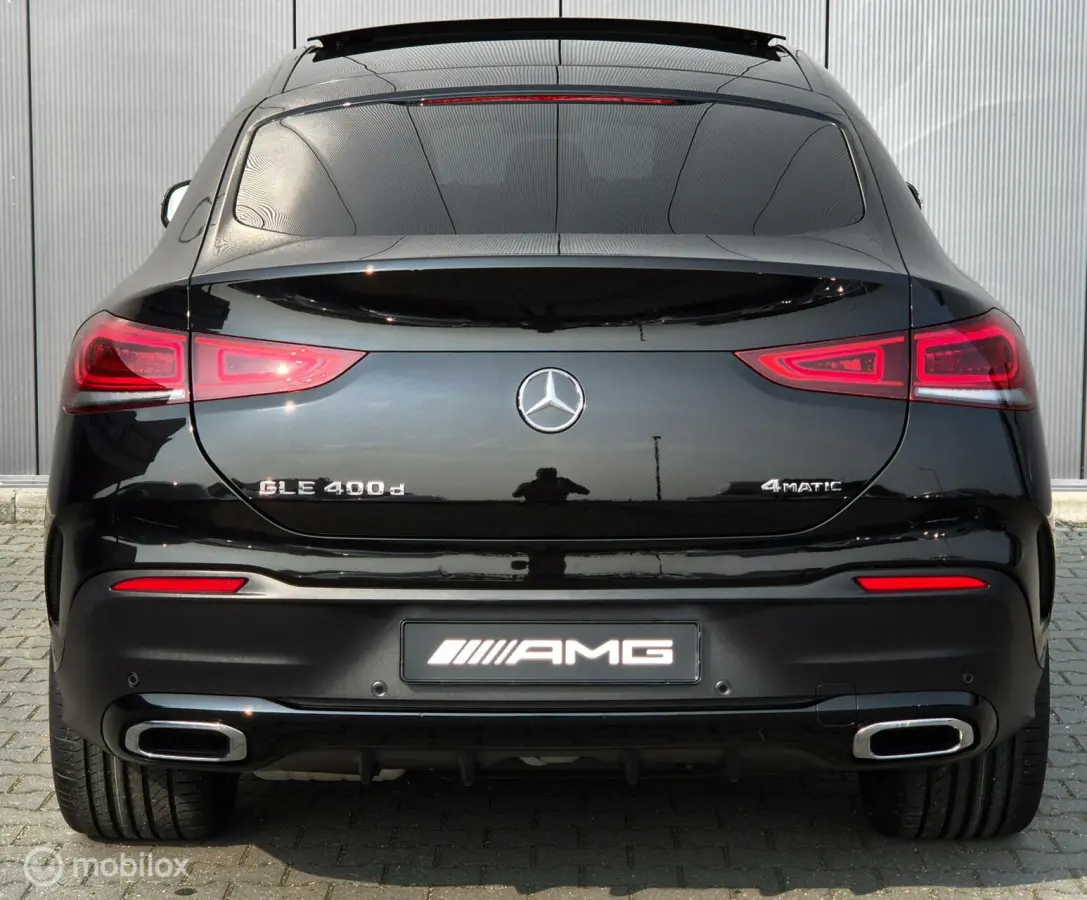 400 d 4MATIC Premium Plus 2xAMG Pano Lucht Night Burm 22'' VOL! Grijs Kenteken! * DIRECT RIJDEN EN GEEN BPM BETALEN ! *