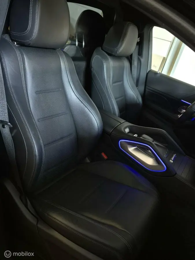 400 d 4MATIC Premium Plus 2xAMG Pano Lucht Night Burm 22'' VOL! Grijs Kenteken! * DIRECT RIJDEN EN GEEN BPM BETALEN ! *