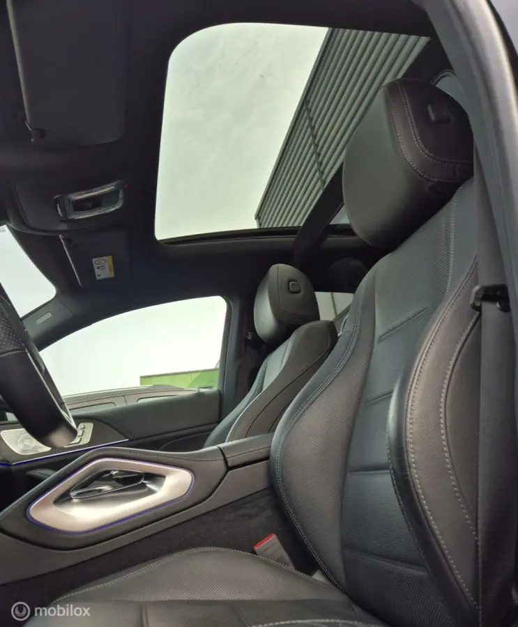 400 d 4MATIC Premium Plus 2xAMG Pano Lucht Night Burm 22'' VOL! Grijs Kenteken! * DIRECT RIJDEN EN GEEN BPM BETALEN ! *