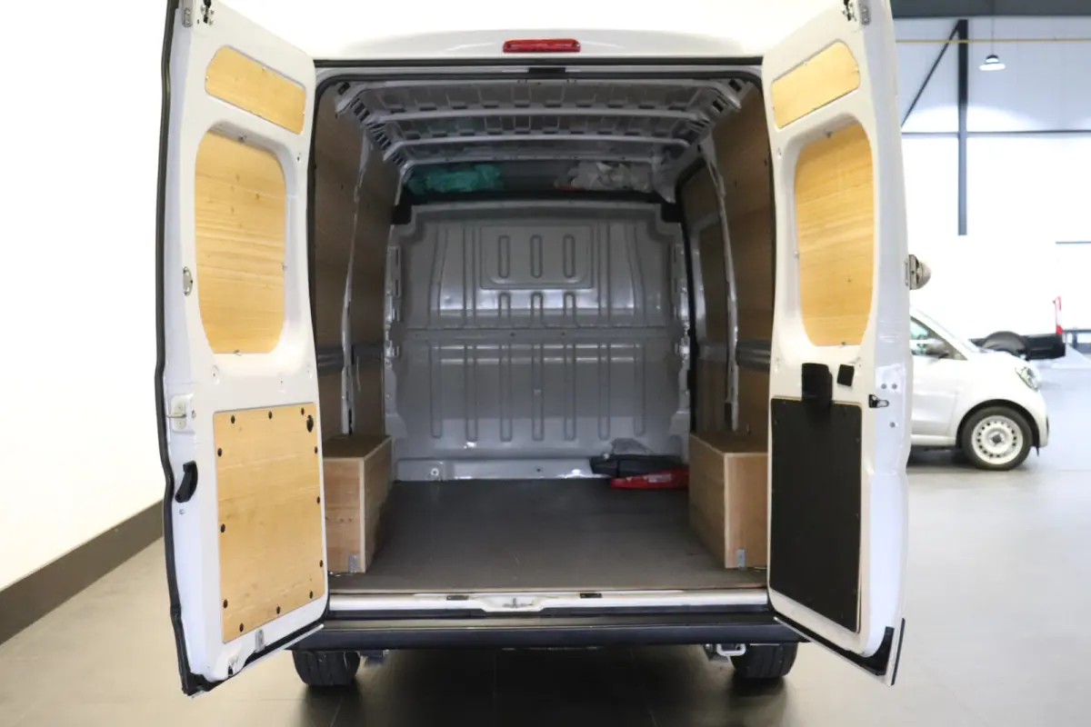 2.2D L2H2 120PK EURO 6 - Airco - Cruise - € 18.900,- Excl.