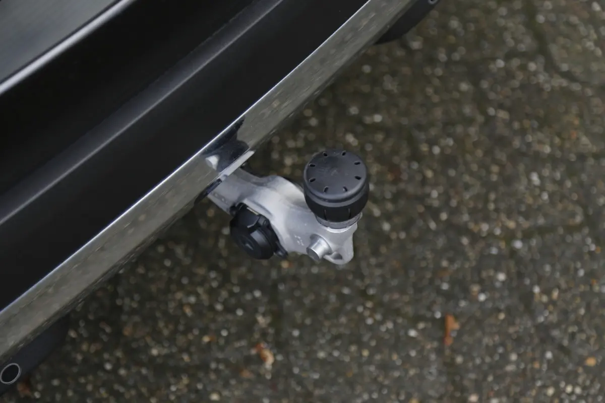 Plug in hybride PHEV 4MATIC Luxury*NL-Auto*Perfect MB Onderh.*1ste Eig*Elek. Trekhaak/Elek. Klep/Digi.Klokken/Standkachel/Camera/Leder/Stoelverw./LED/DAB/Parkeersens.V+A/19 inch LM*