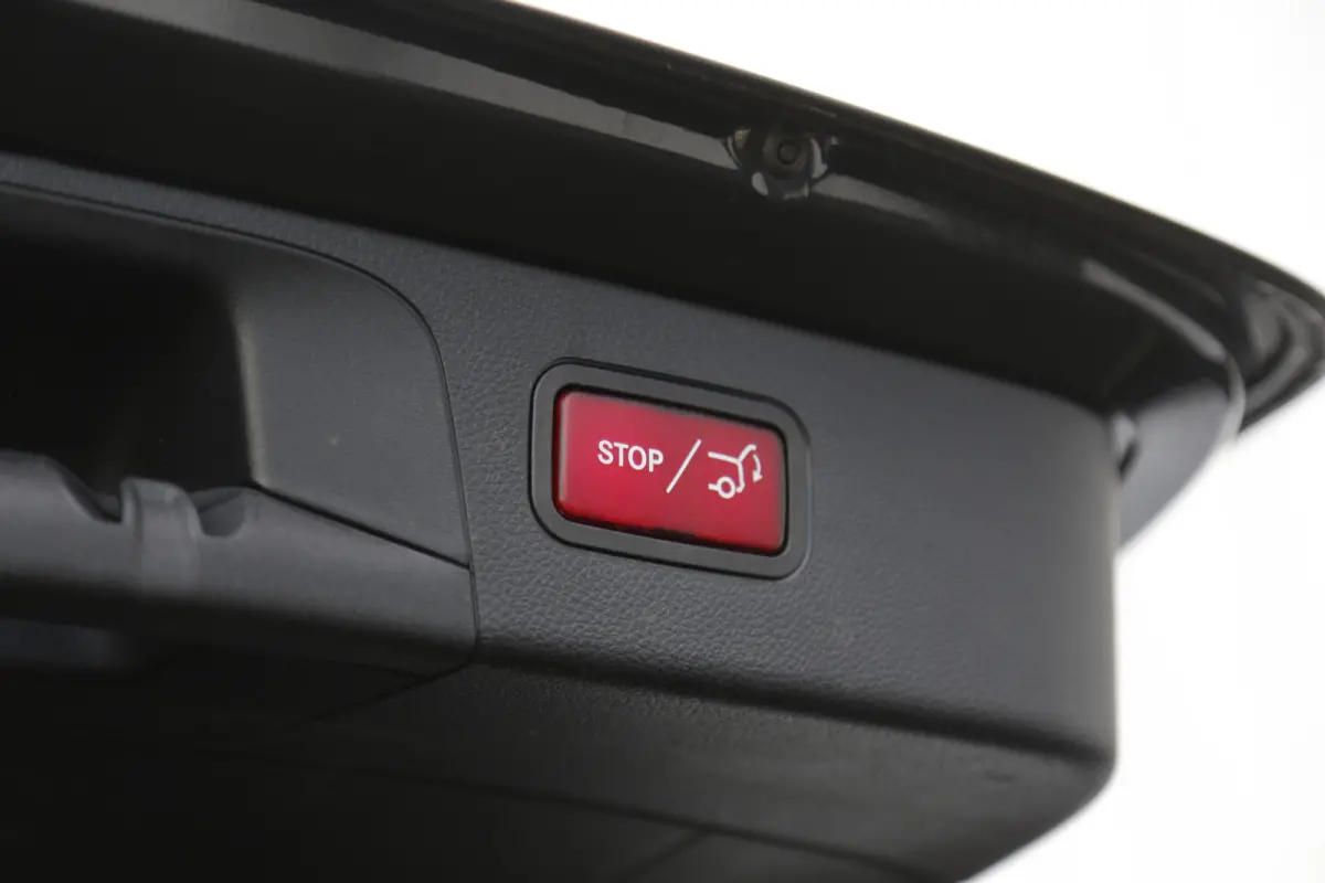 Plug in hybride PHEV 4MATIC Luxury*NL-Auto*Perfect MB Onderh.*1ste Eig*Elek. Trekhaak/Elek. Klep/Digi.Klokken/Standkachel/Camera/Leder/Stoelverw./LED/DAB/Parkeersens.V+A/19 inch LM*