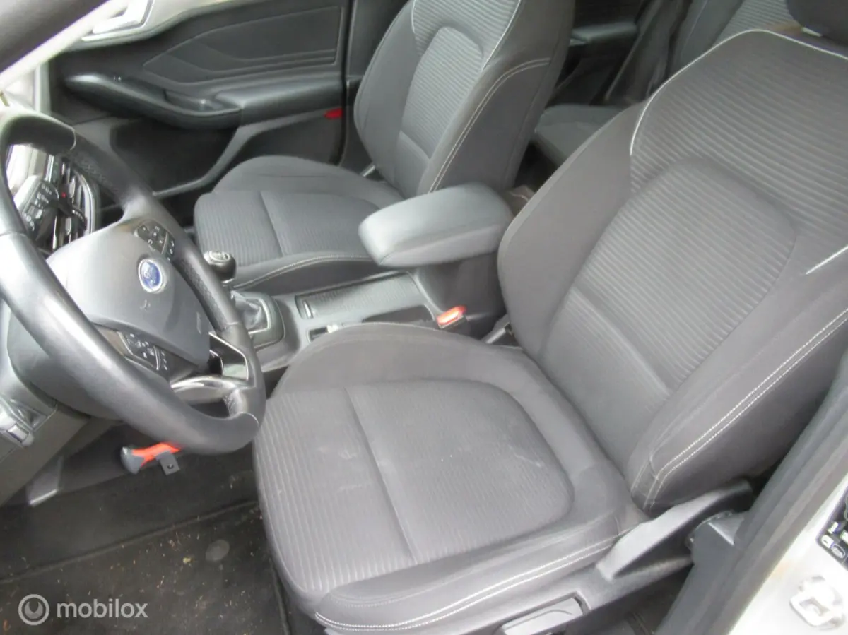 1.0 EcoBoost Active Business
