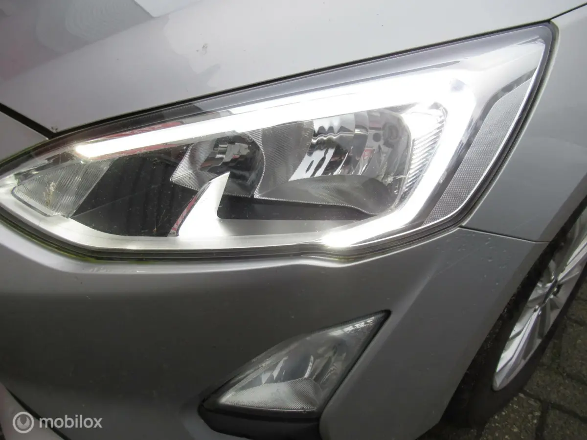 1.0 EcoBoost Active Business