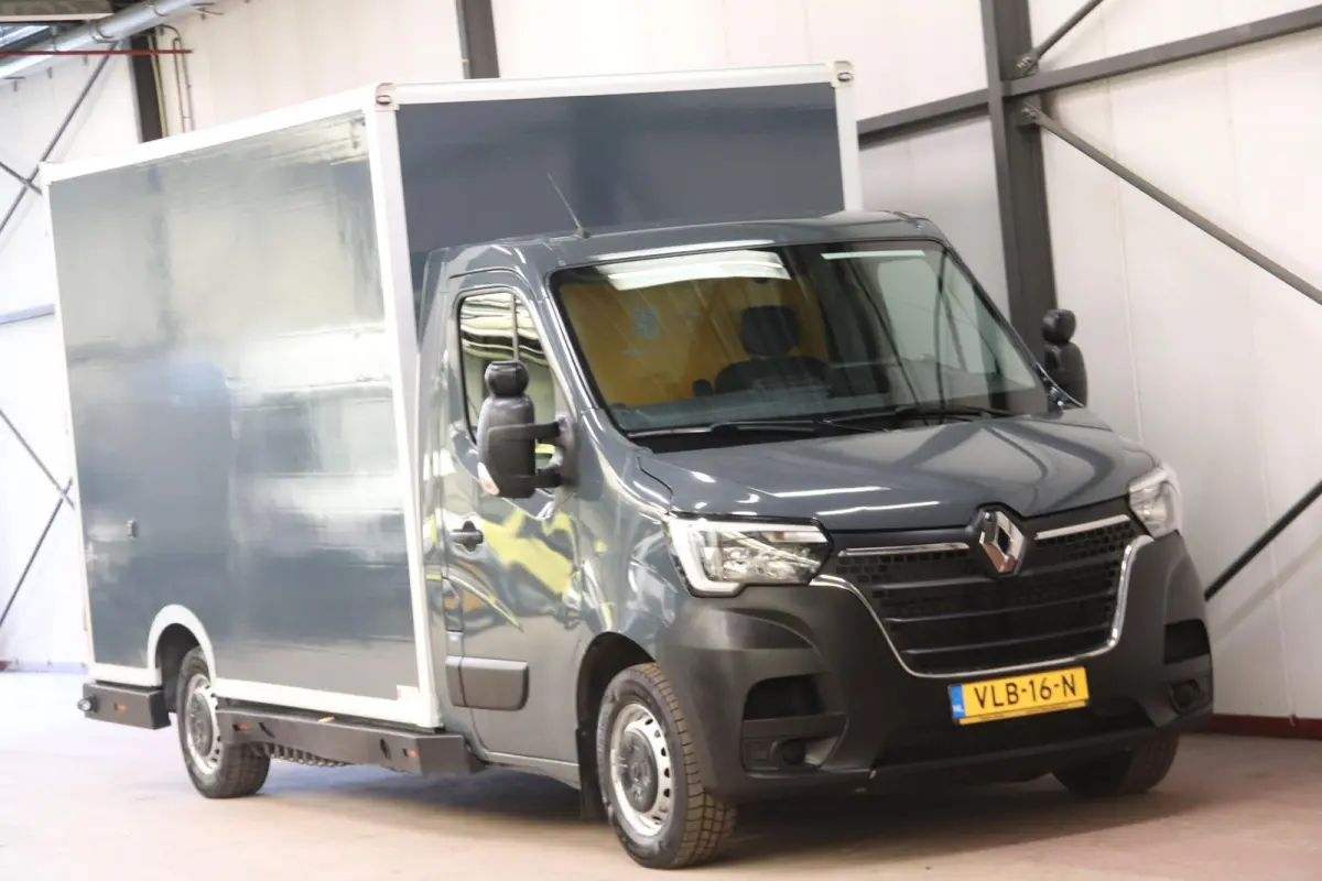 150PK AUTOMAAT LOWLINER VERKOOPWAGEN