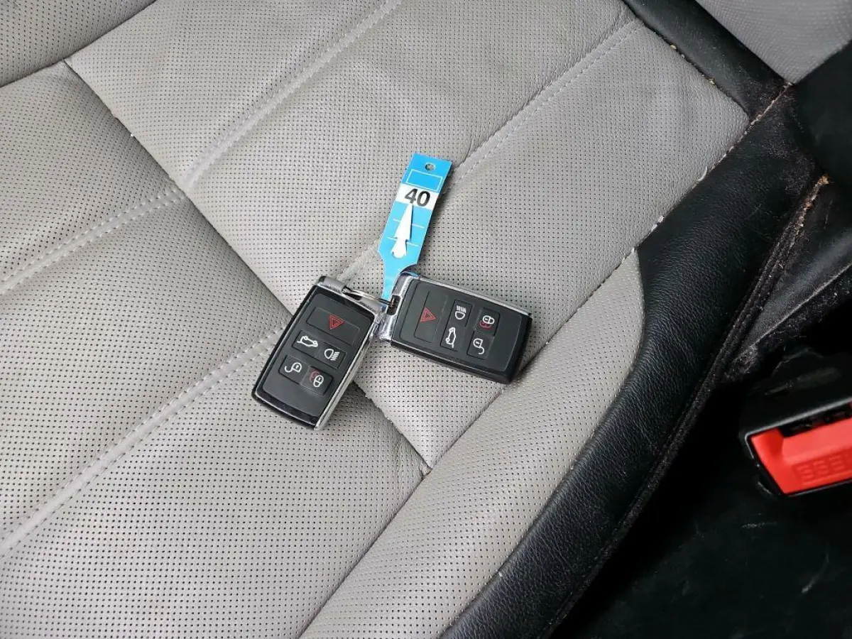 1.5 P300e AWD R-Dynamic S