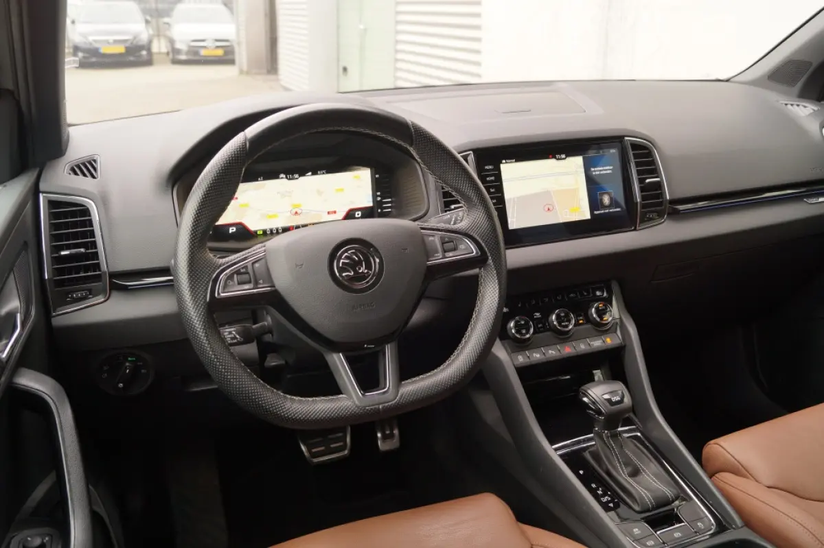 1.5 TSI 150pk DSG Sportline Business -LEER-ECC-