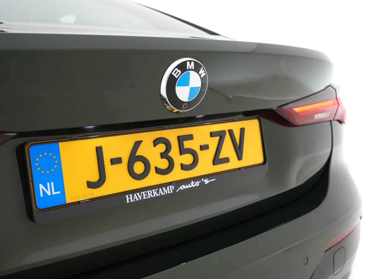 420i ( new-modell ) M-Sport-Pack High Executive (INCL-BTW) Aut.*PANO | LASER-LED | LEATHER | DIGI-COCKPIT | CAMERA | HIFI-SOUND | HEATED-SPORTSEATS | NAVI-FULLMAP | AMBIENT-LIGHT | ECC | CAR