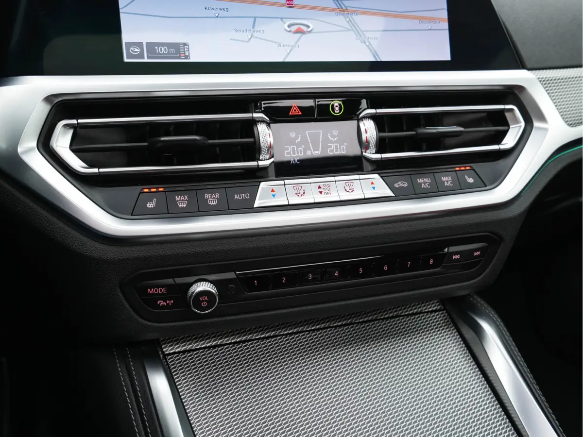 420i ( new-modell ) M-Sport-Pack High Executive (INCL-BTW) Aut.*PANO | LASER-LED | LEATHER | DIGI-COCKPIT | CAMERA | HIFI-SOUND | HEATED-SPORTSEATS | NAVI-FULLMAP | AMBIENT-LIGHT | ECC | CAR