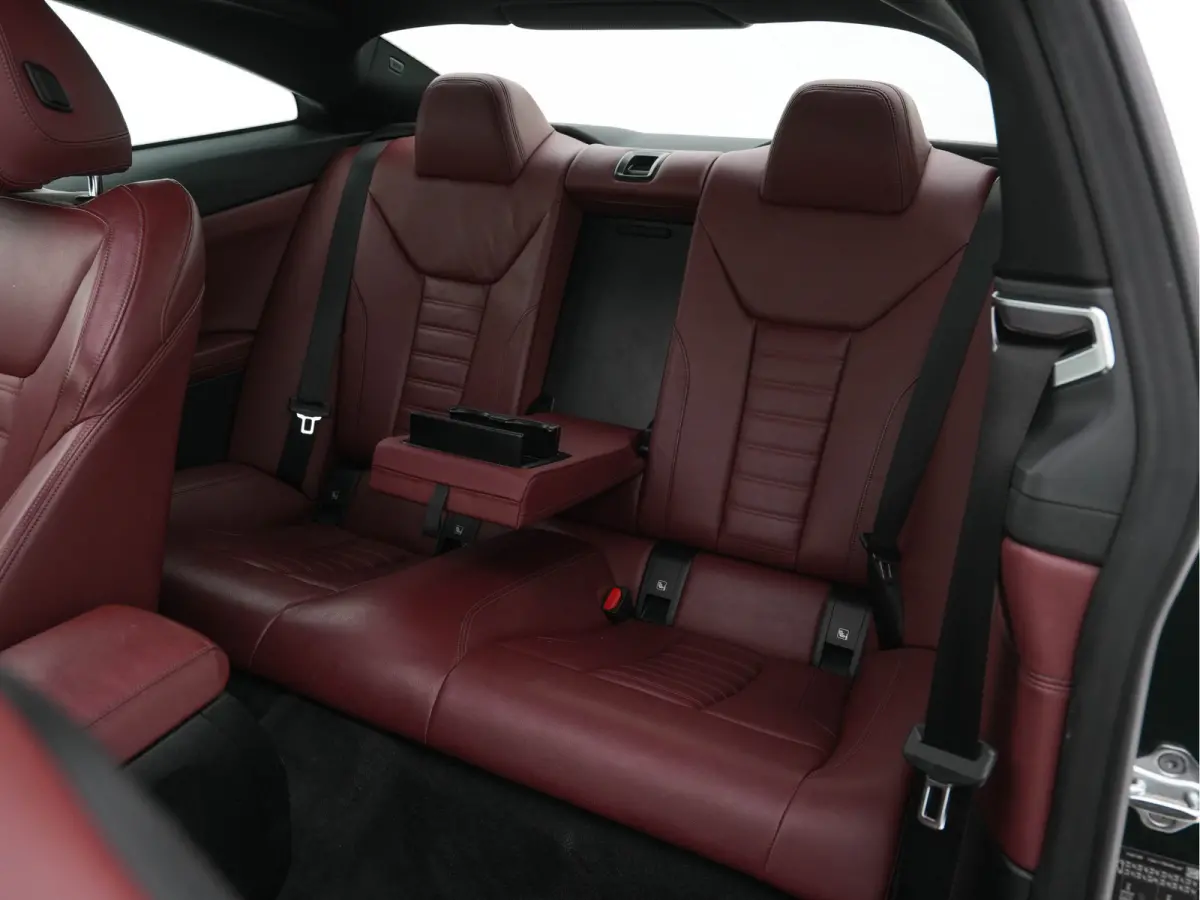 420i ( new-modell ) M-Sport-Pack High Executive (INCL-BTW) Aut.*PANO | LASER-LED | LEATHER | DIGI-COCKPIT | CAMERA | HIFI-SOUND | HEATED-SPORTSEATS | NAVI-FULLMAP | AMBIENT-LIGHT | ECC | CAR