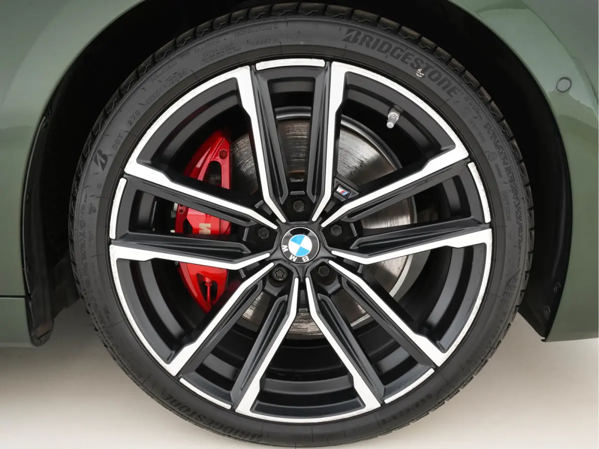 420i ( new-modell ) M-Sport-Pack High Executive (INCL-BTW) Aut.*PANO | LASER-LED | LEATHER | DIGI-COCKPIT | CAMERA | HIFI-SOUND | HEATED-SPORTSEATS | NAVI-FULLMAP | AMBIENT-LIGHT | ECC | CAR