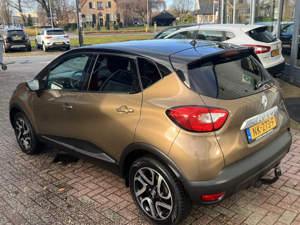 Captur. 1.2 TCe Dynamique | TREKHAAK | CAMERA | NAVI | CRUISE |