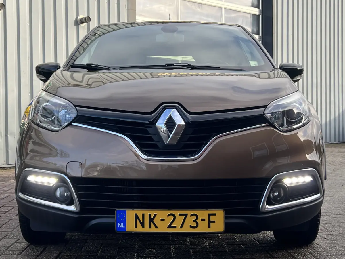 Captur. 1.2 TCe Dynamique | TREKHAAK | CAMERA | NAVI | CRUISE |