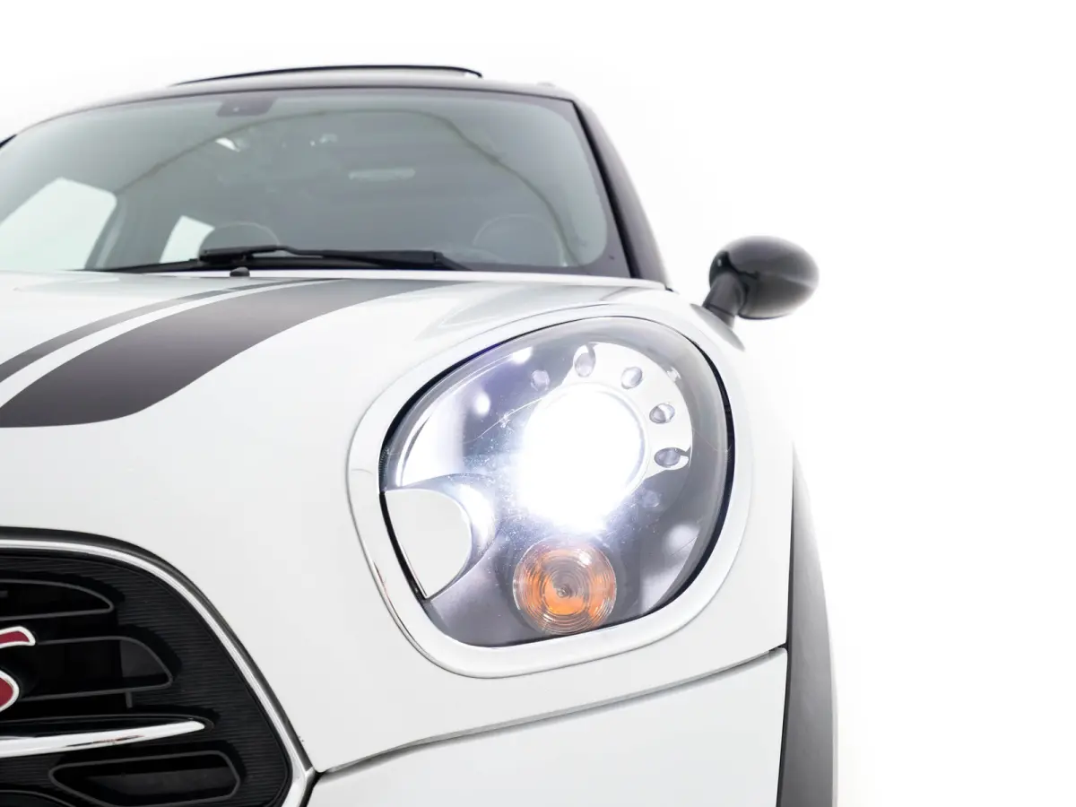 Mini 2.0 Cooper SD ALL4 Pepper *PANO | LEATHER | BI-XENON | NAVI-FULLMAP | HEATED-COMFORTSEATS | ECC | HEATED-SEATS | PDC | CRUISE | TOWBAR | 17''ALU*