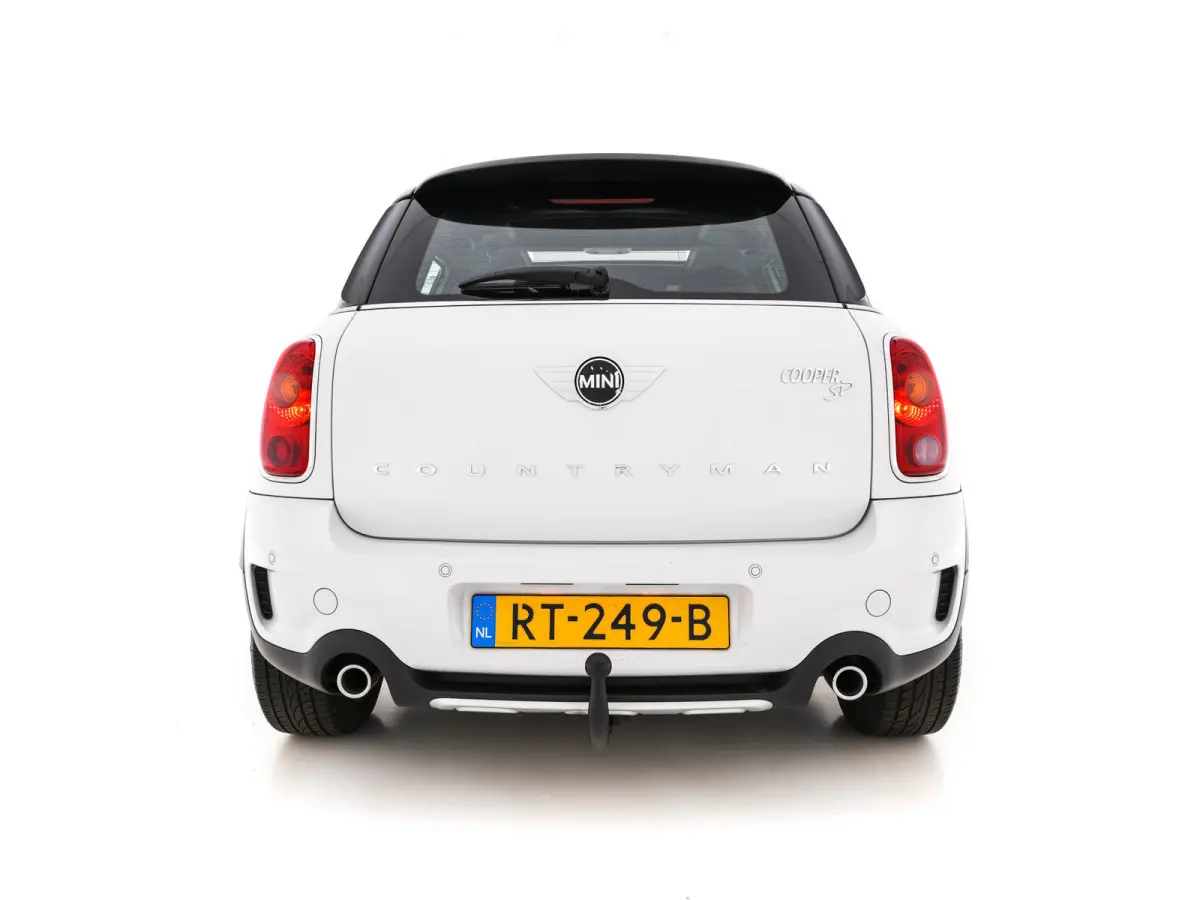 Mini 2.0 Cooper SD ALL4 Pepper *PANO | LEATHER | BI-XENON | NAVI-FULLMAP | HEATED-COMFORTSEATS | ECC | HEATED-SEATS | PDC | CRUISE | TOWBAR | 17''ALU*