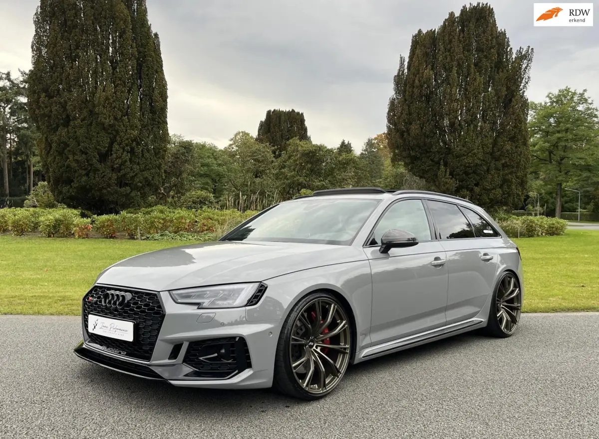2.9 TFSI RS 4 quattro ABT | Pano | B&O | Remus | HUD|BTW Auto