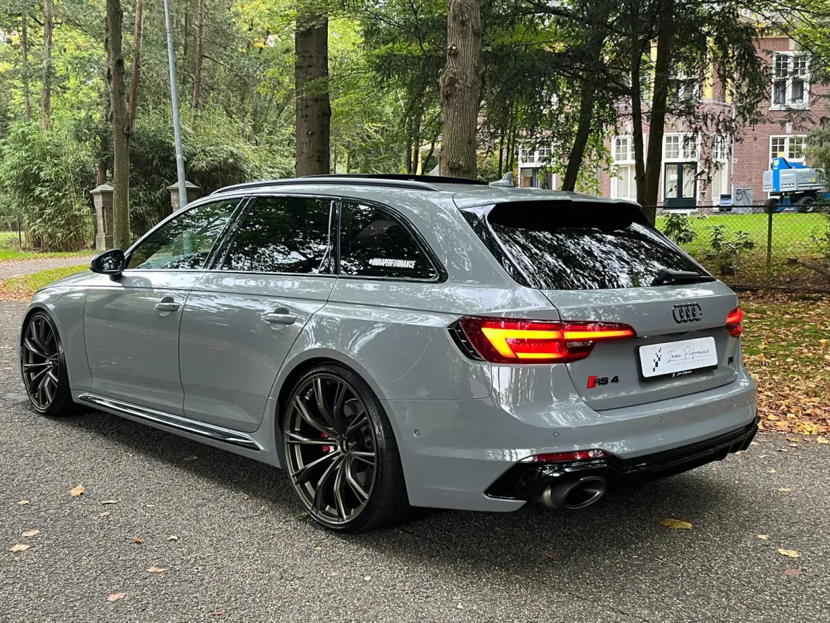 2.9 TFSI RS 4 quattro ABT | Pano | B&O | Remus | HUD|BTW Auto