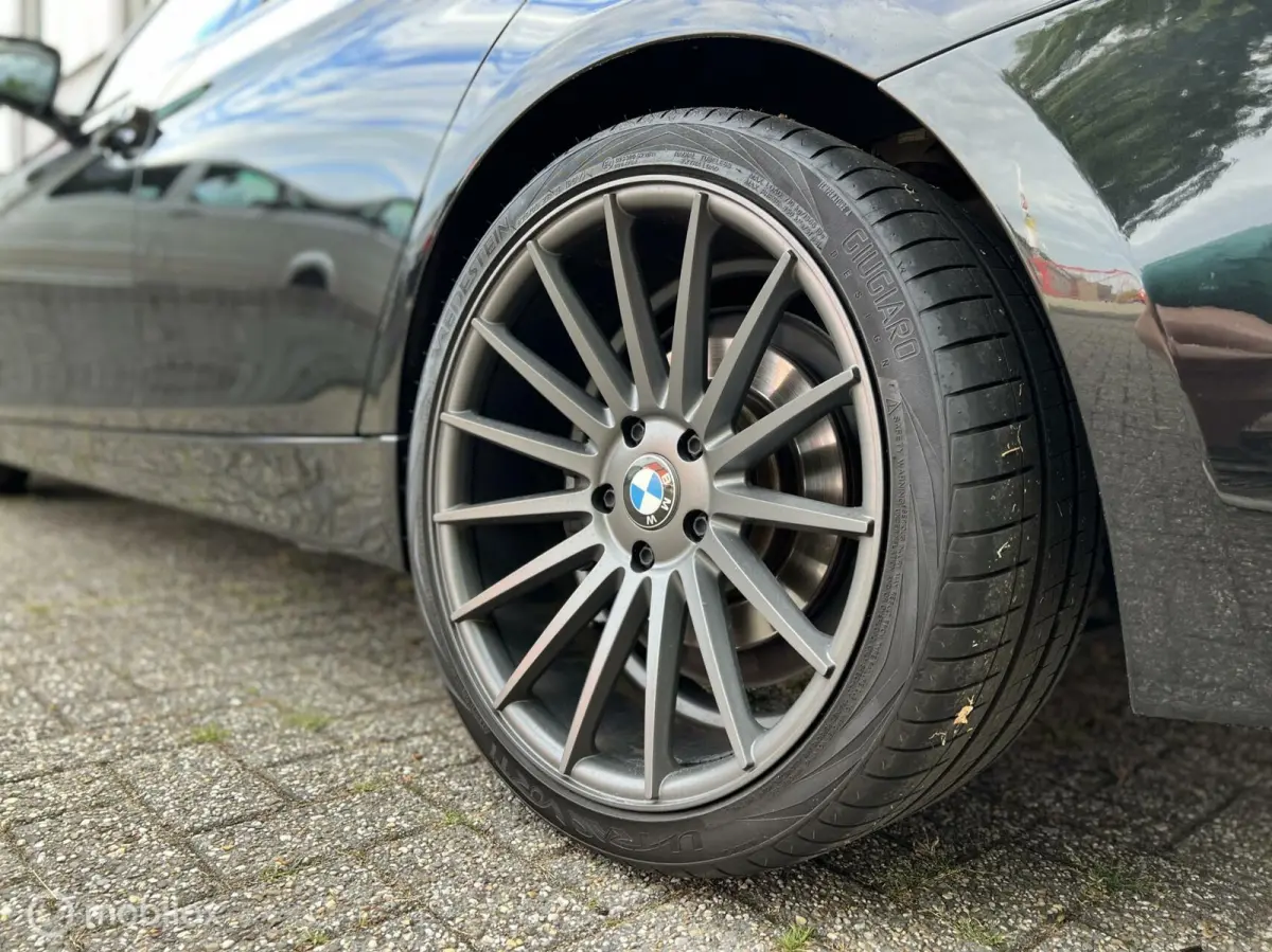 320i xDrive Upgrade Edition