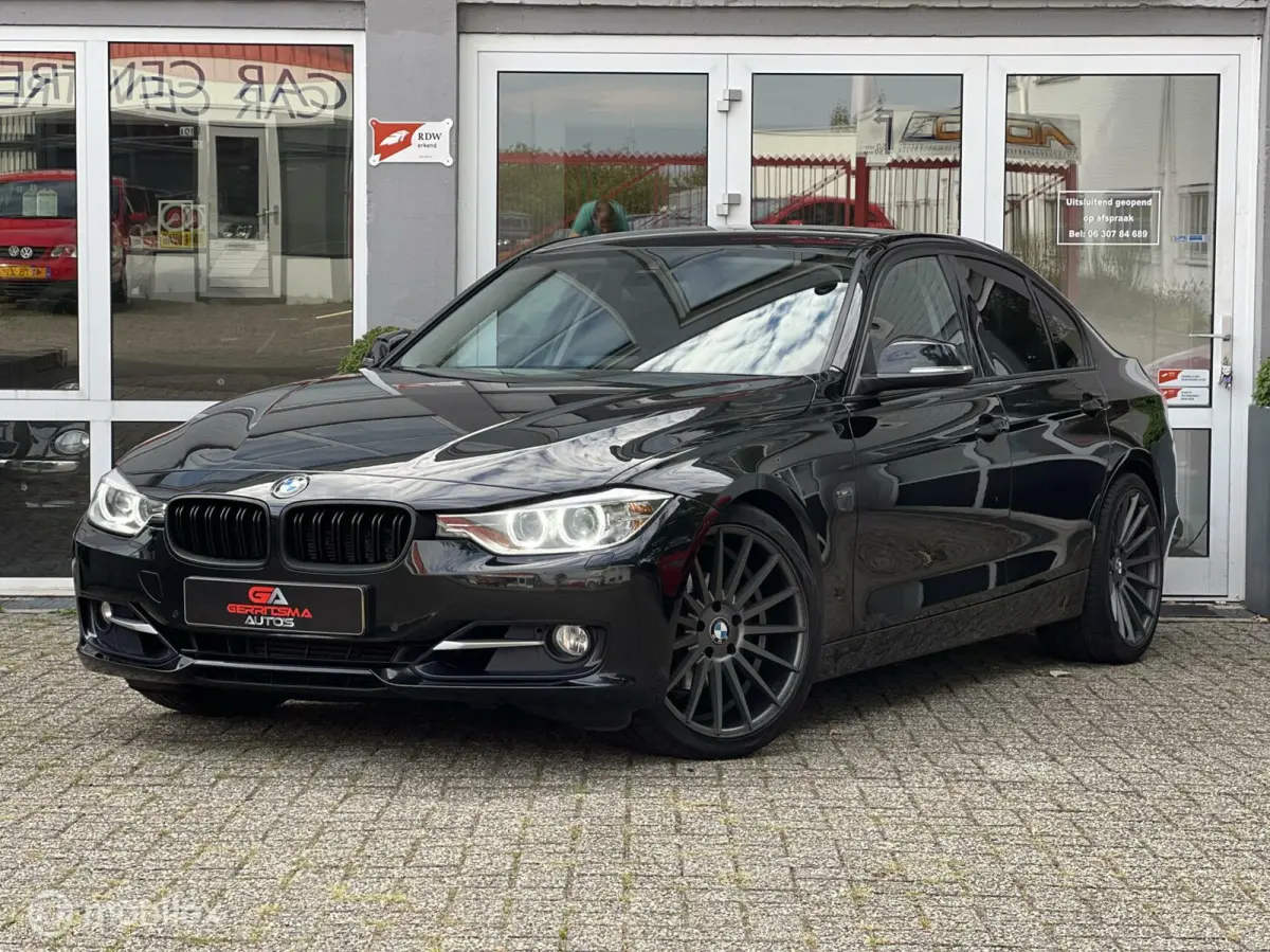 320i xDrive Upgrade Edition
