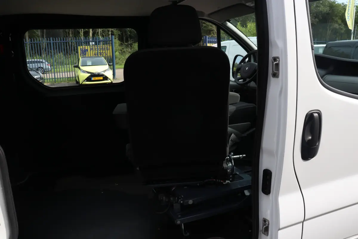 2.0 dCi T27 L1H1 Aangepast voor Rolstoelvervoer | | Automaat | Aanpassing voor rolstoelvervoer |