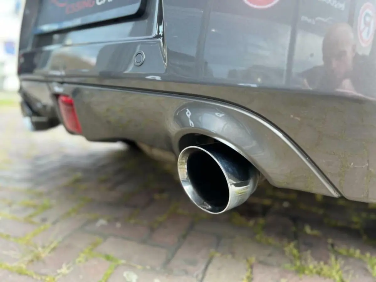 3.7 V6 UNIEK NAP CUSTOM UITLAAT NL auto!