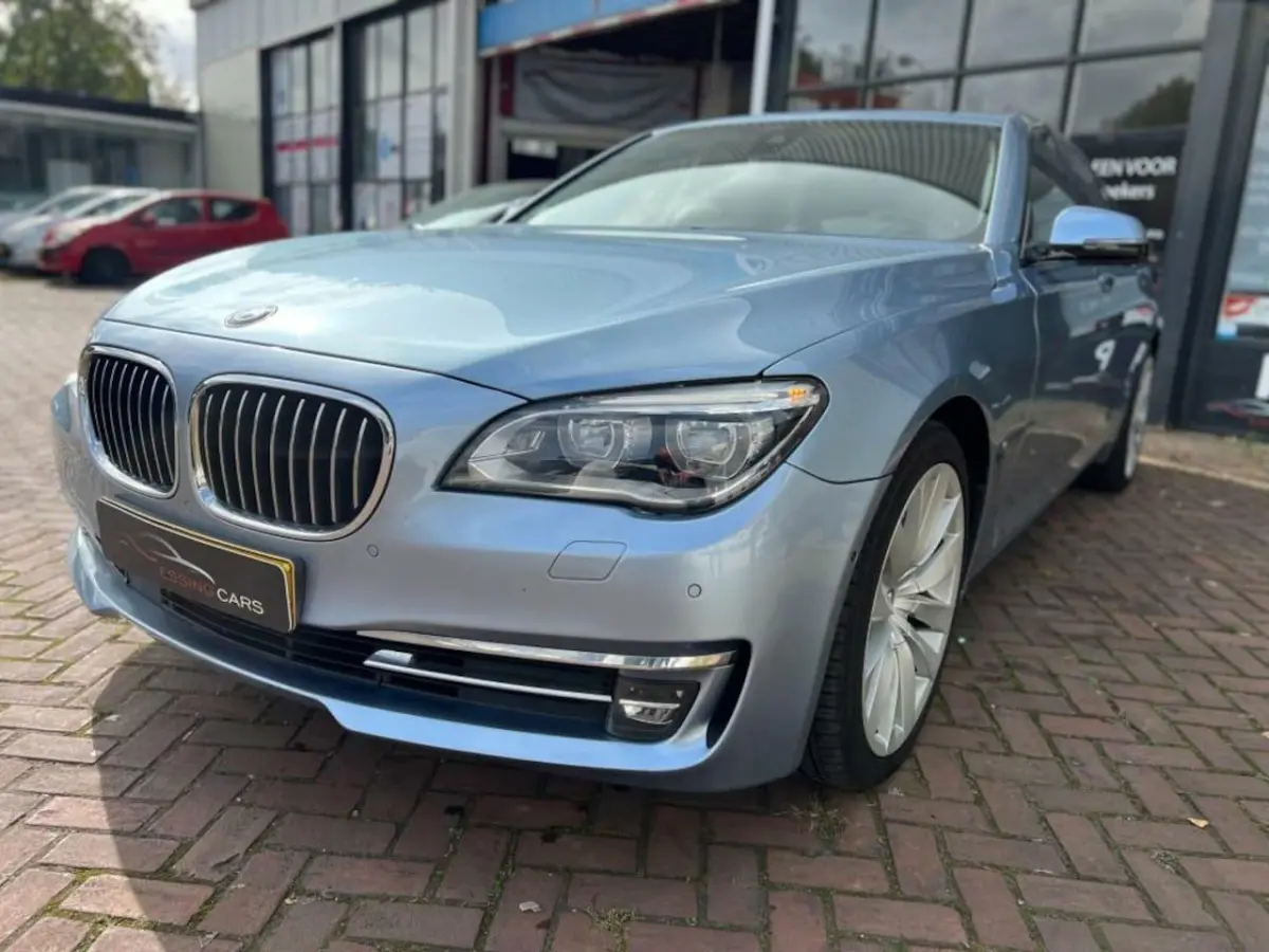 740i ActiveHybrid High Executive 360 camera