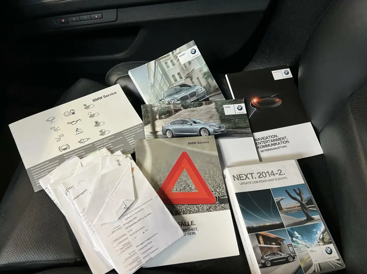 740i ActiveHybrid High Executive 360 camera
