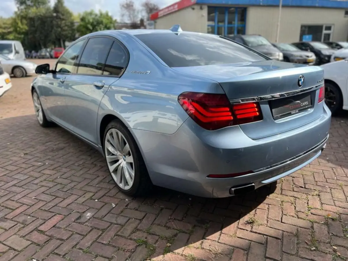 740i ActiveHybrid High Executive 360 camera