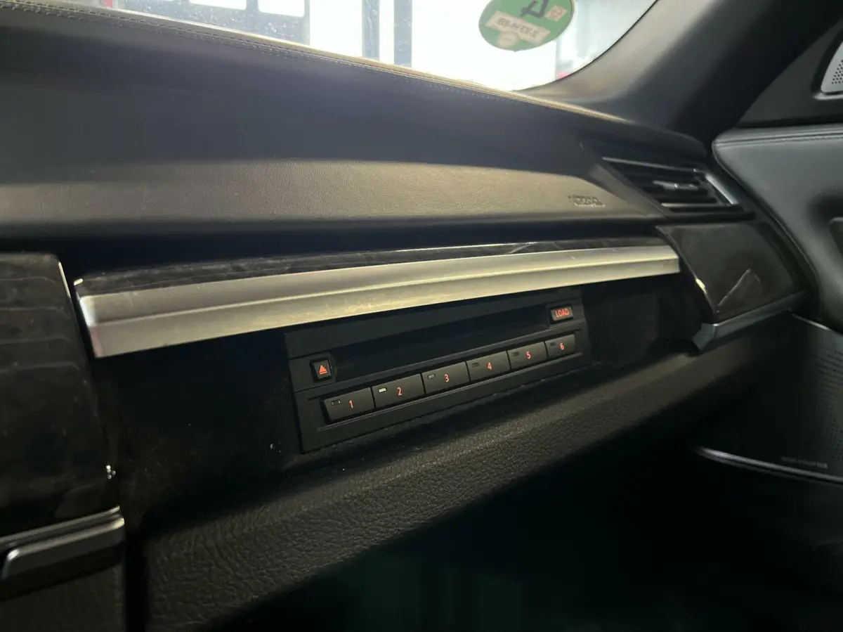 740i ActiveHybrid High Executive 360 camera