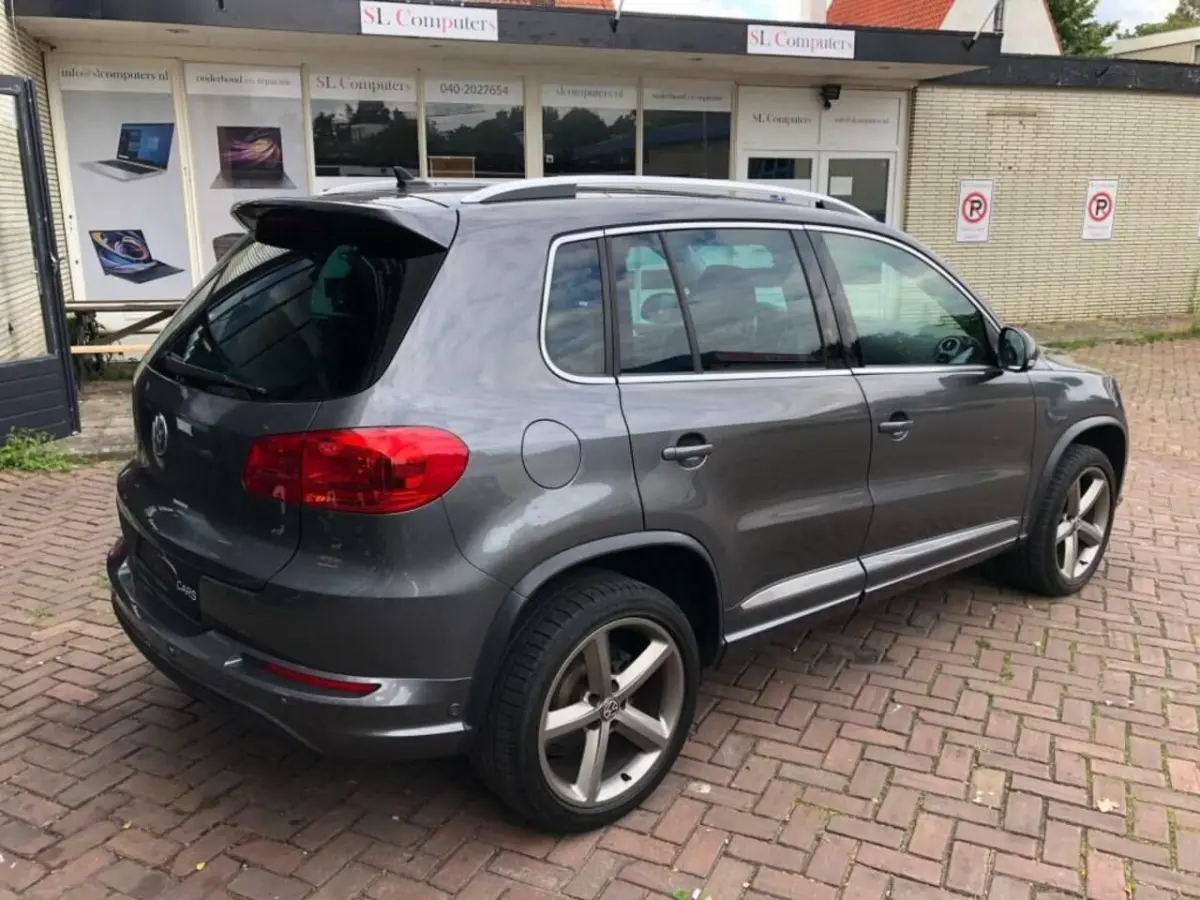 1.4 TSI R-Line Edition BOMVOL NIEUWSTAATPANO CAMERA ETC