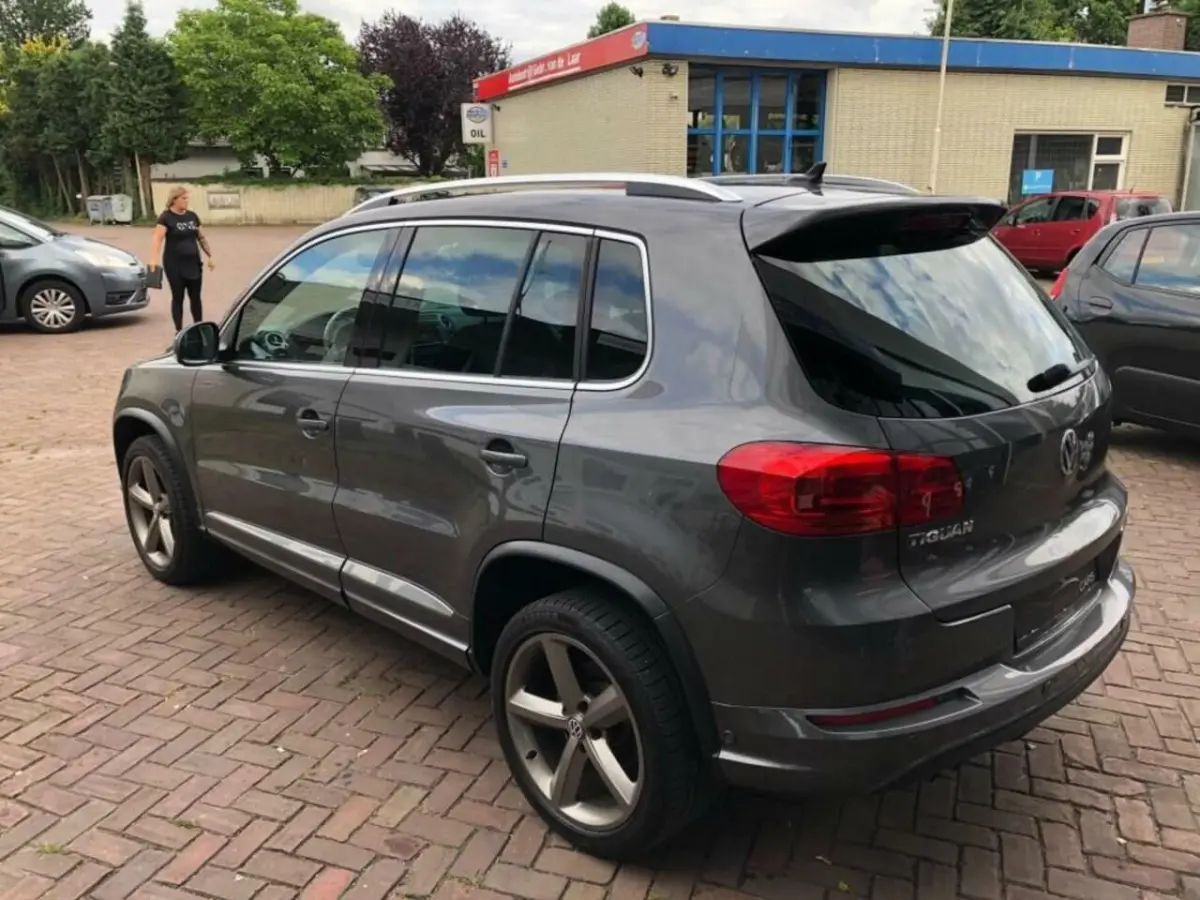 1.4 TSI R-Line Edition BOMVOL NIEUWSTAATPANO CAMERA ETC