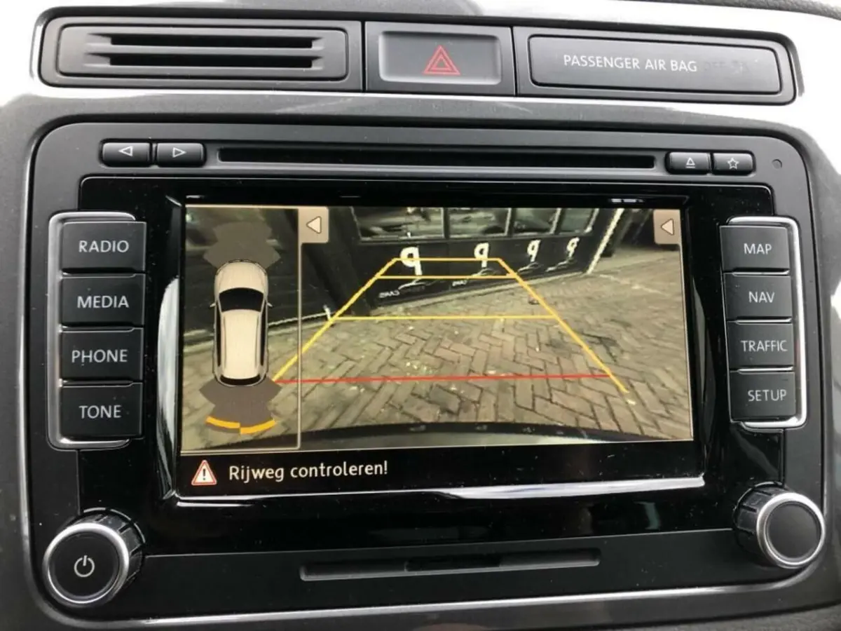 1.4 TSI R-Line Edition BOMVOL NIEUWSTAATPANO CAMERA ETC