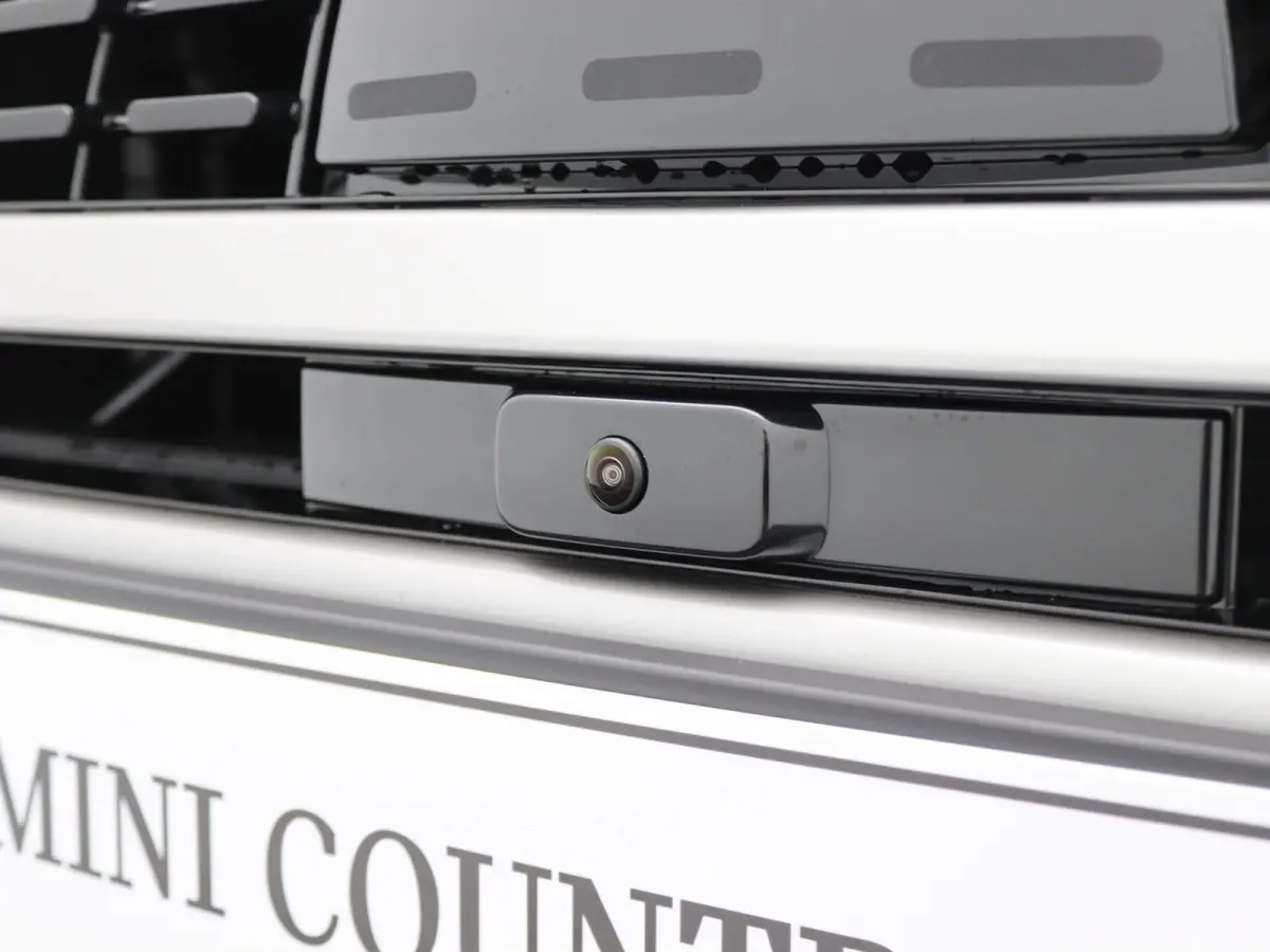 C | Favoured Trim + Package L + Glazen panoramadak + Harman Kardon + Driving Assistant Plus + Driving Assistant + Comfort Acces