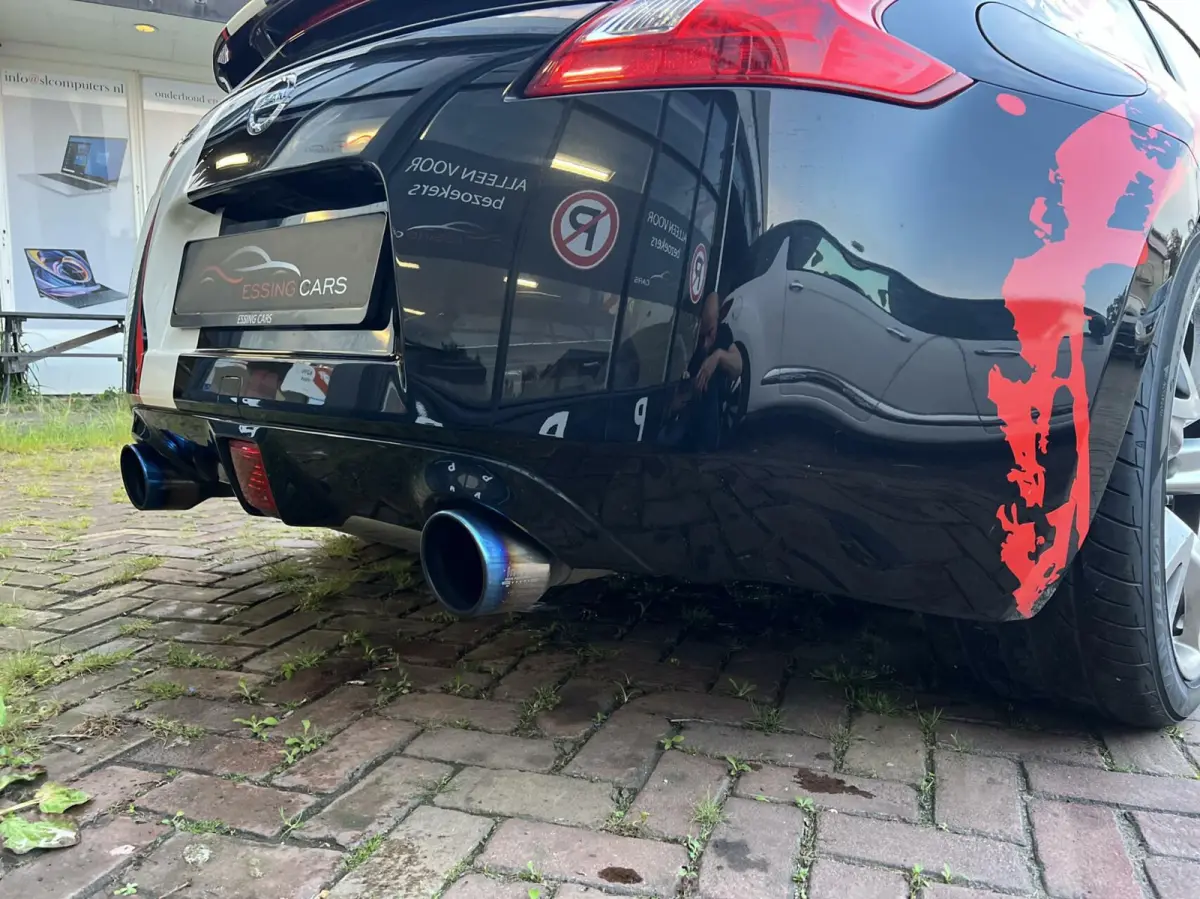 3.7 V6 Pack full invida exhaust