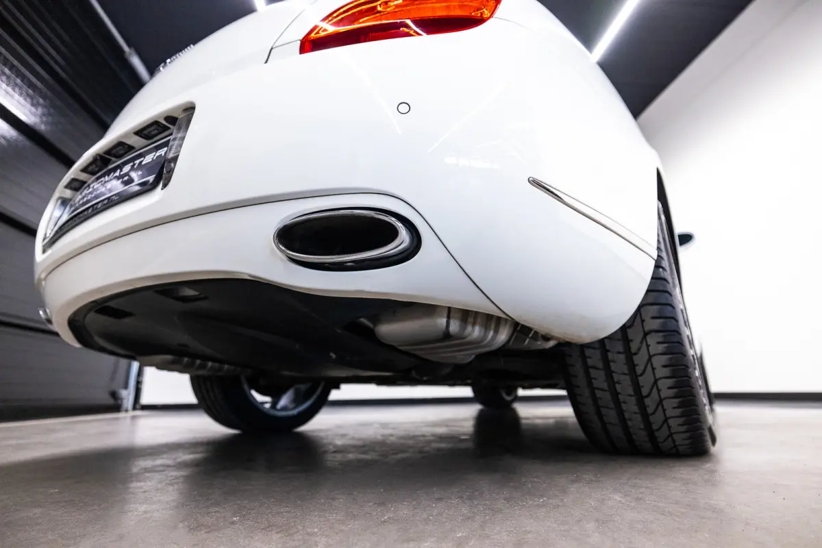 6.0 W12 Btw auto, Fiscale waarde € 22.000,- (€ 37.148,76 Ex B.T.W) DEALER AUTO Aanbieding