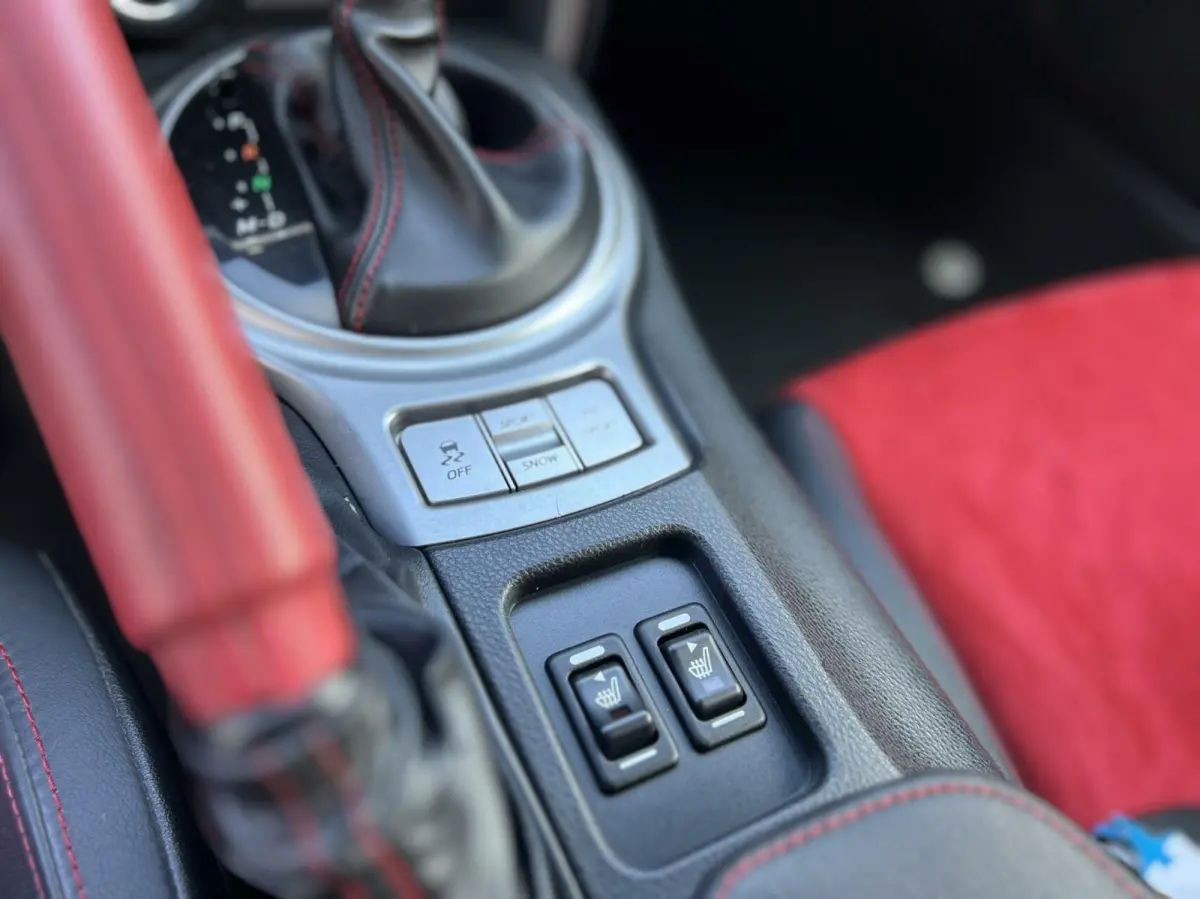 2.0 D-4S automaat full option !