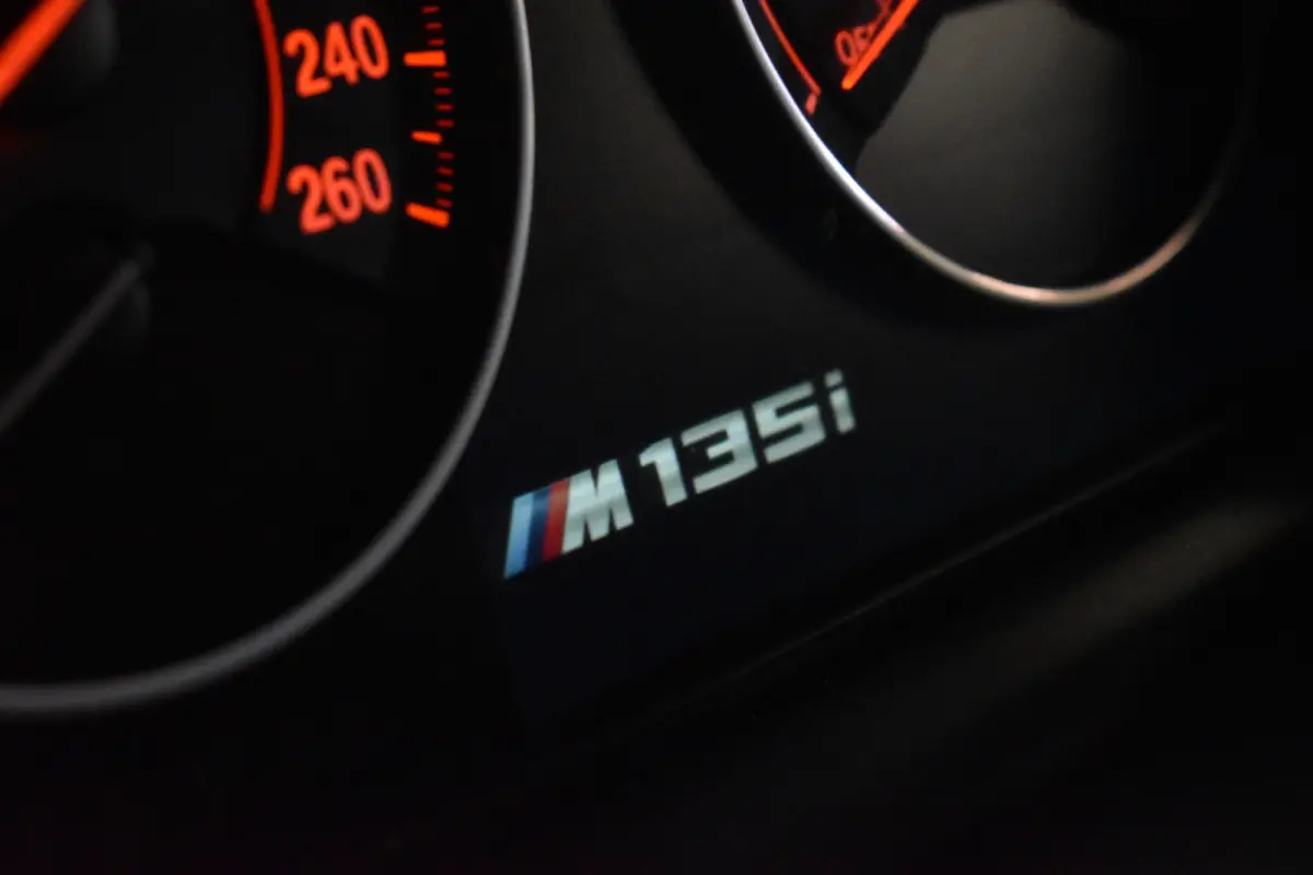 M135IA 320PK AUT. X-DRIVE M-SPORT LED/PDC/NAVI