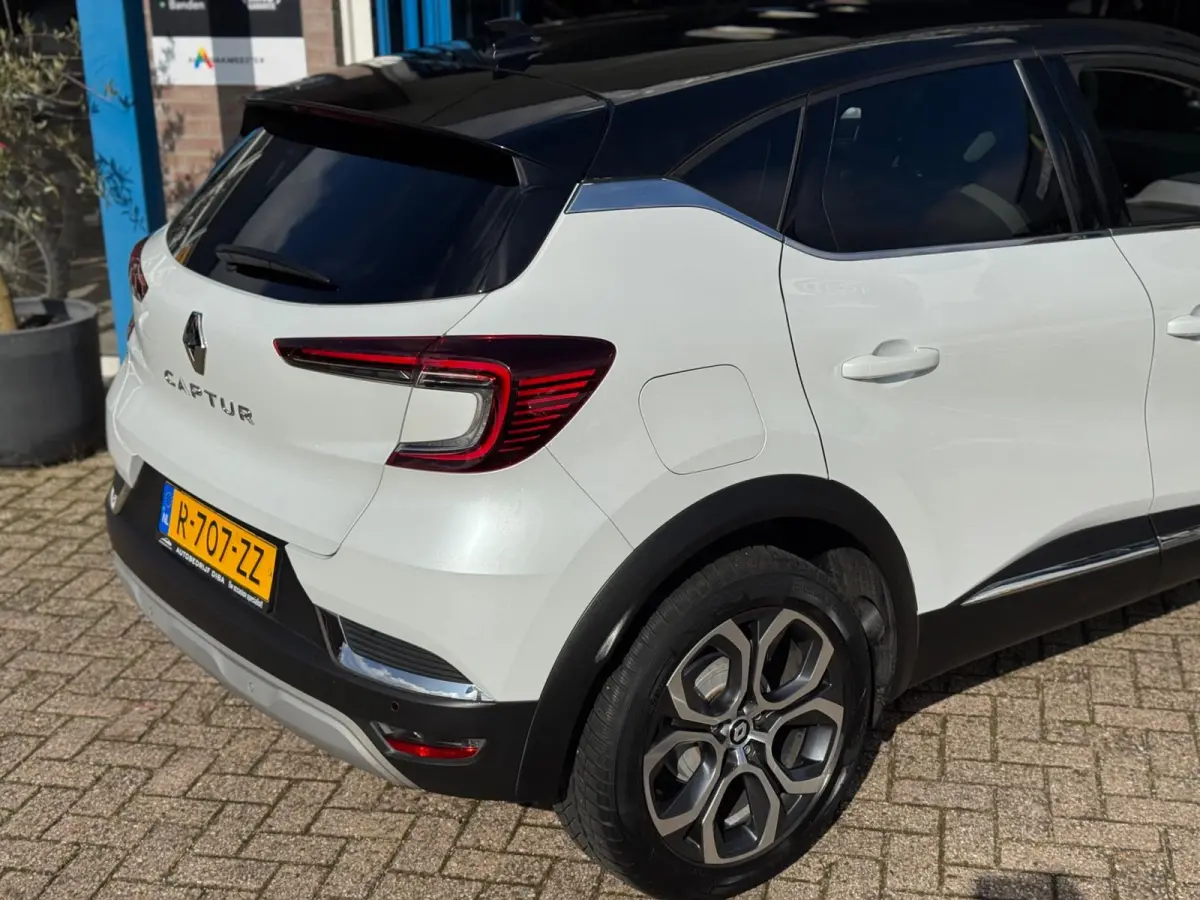 1.3 Mild Hybrid 140 techno 2023 NAVI AIRCO