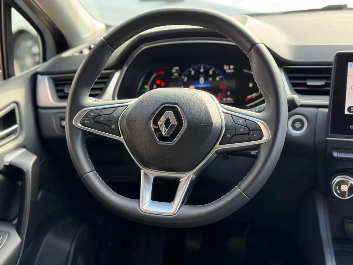 1.3 Mild Hybrid 140 techno 2023 NAVI AIRCO