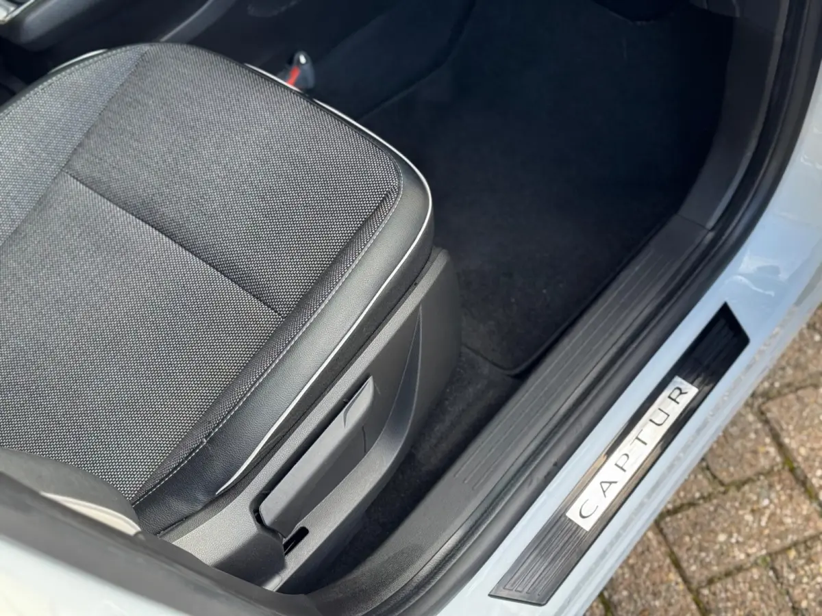 1.3 Mild Hybrid 140 techno 2023 NAVI AIRCO