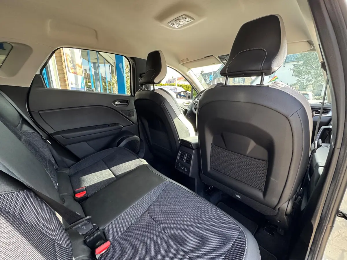 1.3 Mild Hybrid 140 techno 2023 NAVI AIRCO