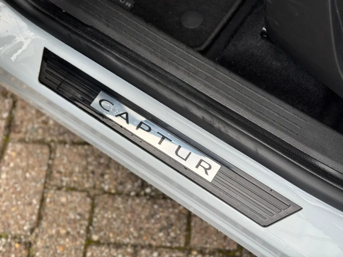 1.3 Mild Hybrid 140 techno 2023 NAVI AIRCO