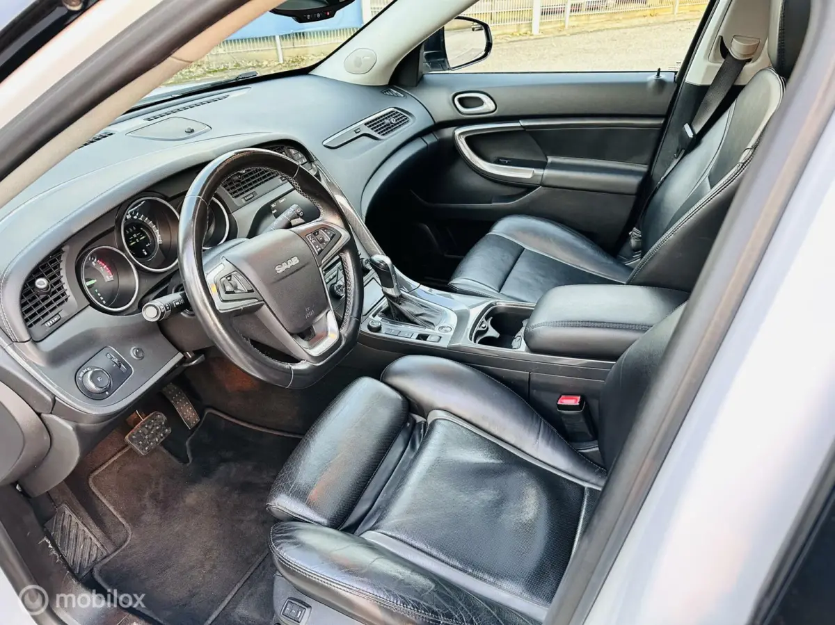 2.8 V6 AERO 330 Pk
